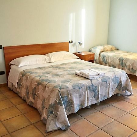 Al Casale B&B Cherasco Eksteriør bilde