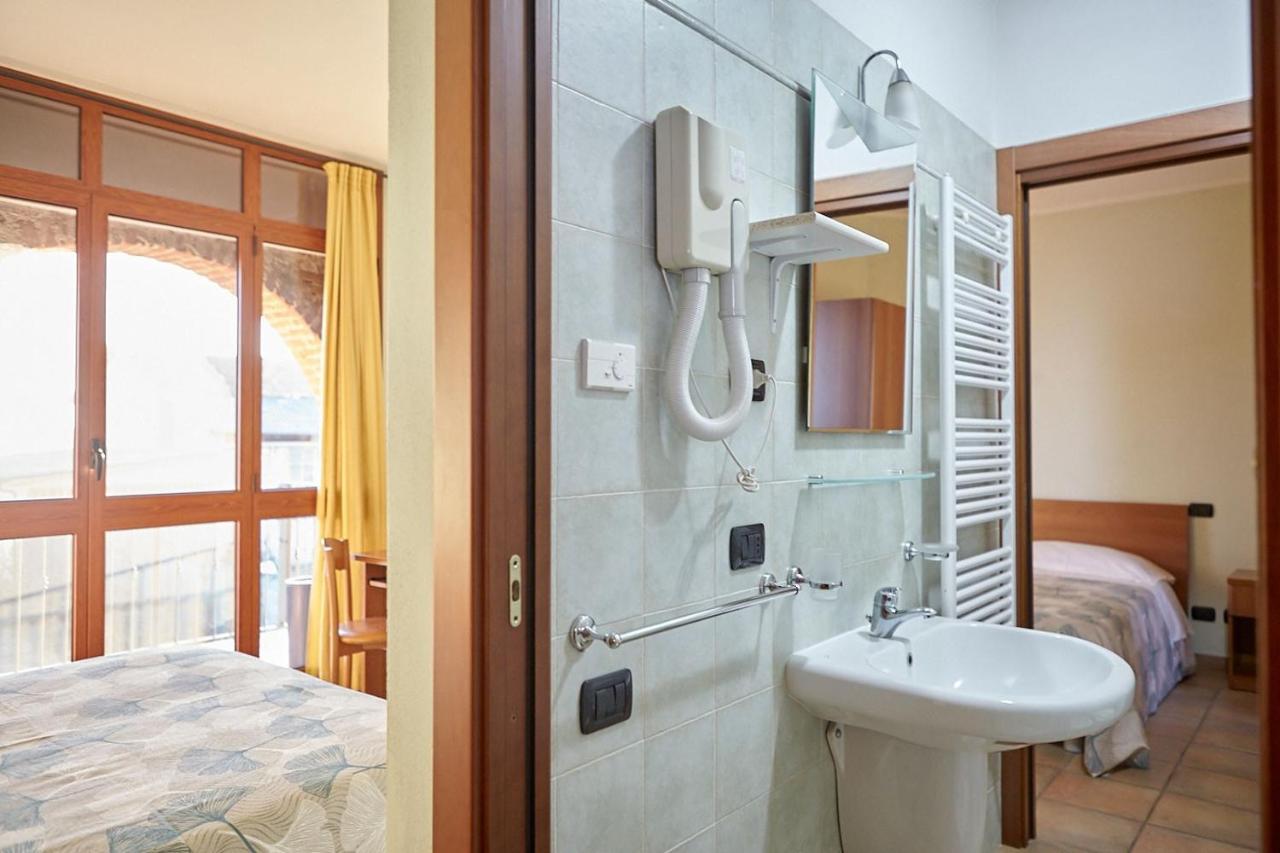 Al Casale B&B Cherasco Eksteriør bilde