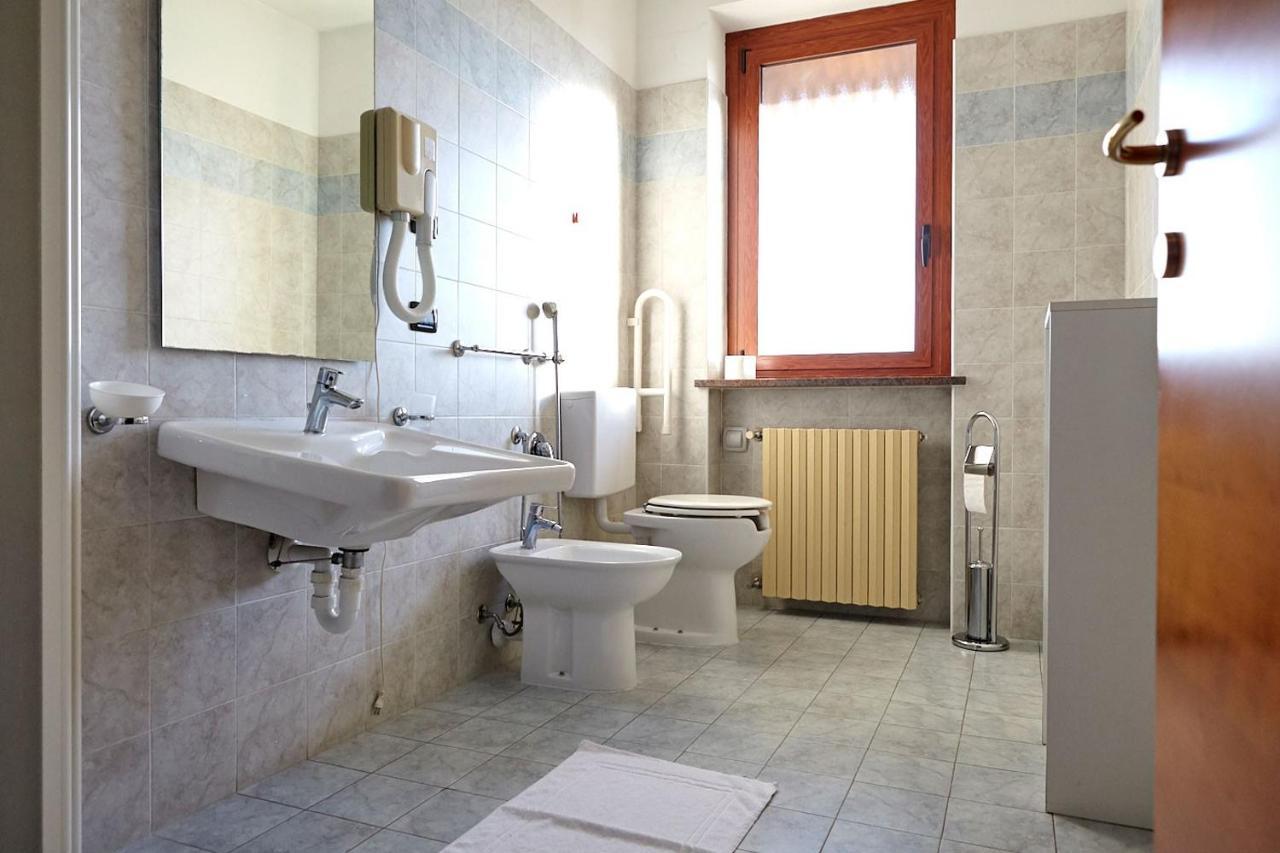 Al Casale B&B Cherasco Eksteriør bilde