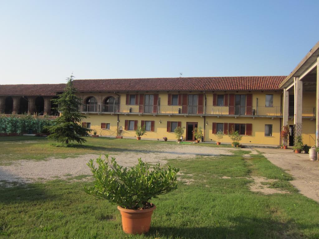 Al Casale B&B Cherasco Eksteriør bilde