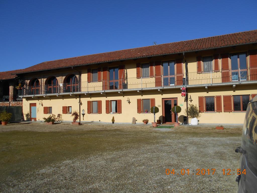 Al Casale B&B Cherasco Eksteriør bilde